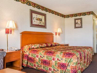 Rodeway Inn Montgomery Esterno foto